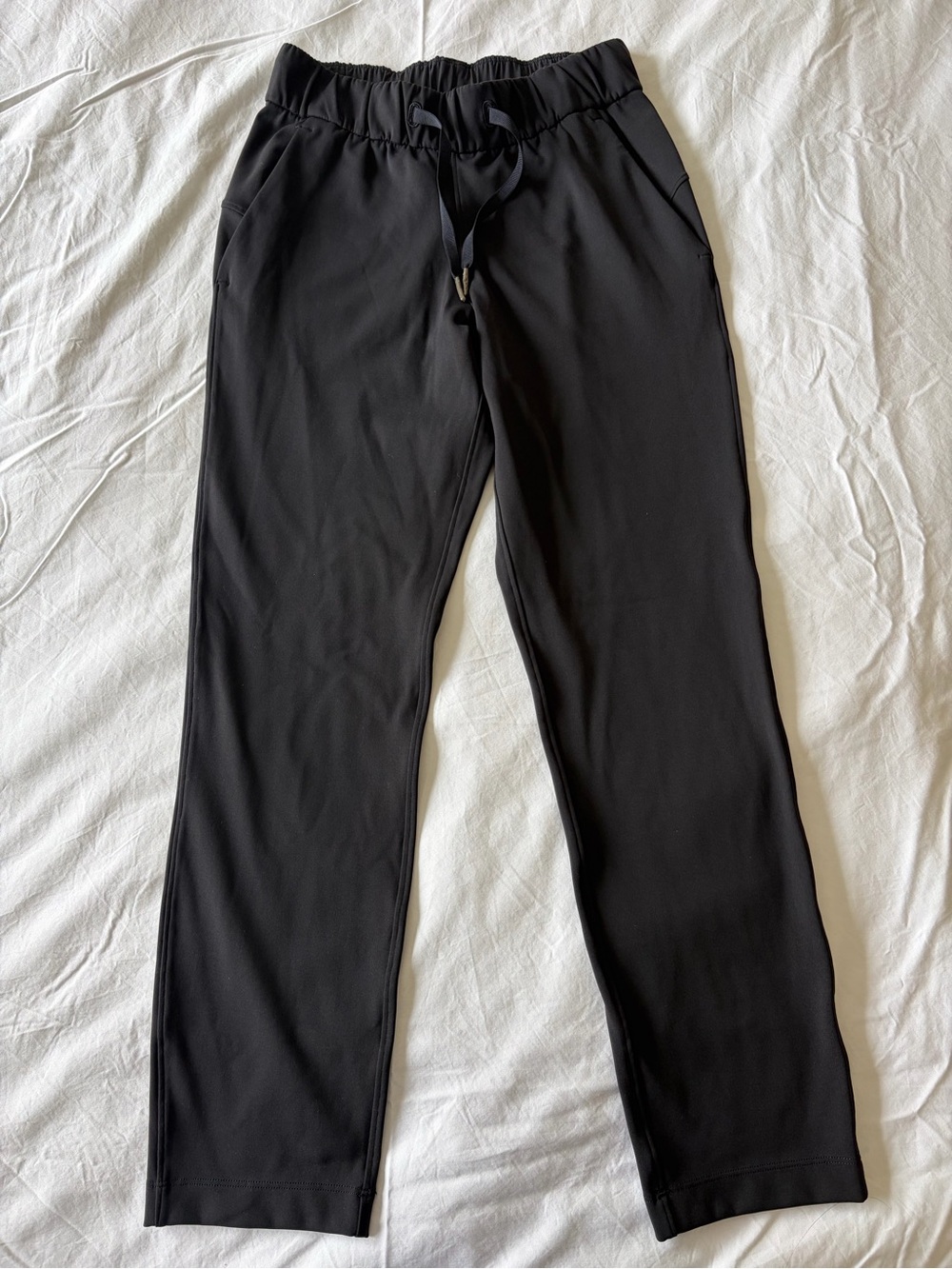 lululemon athletica Women’s Black Drawstring Joggers